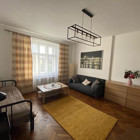 Appartamento Apartman Xaveriova Praga Esterno foto