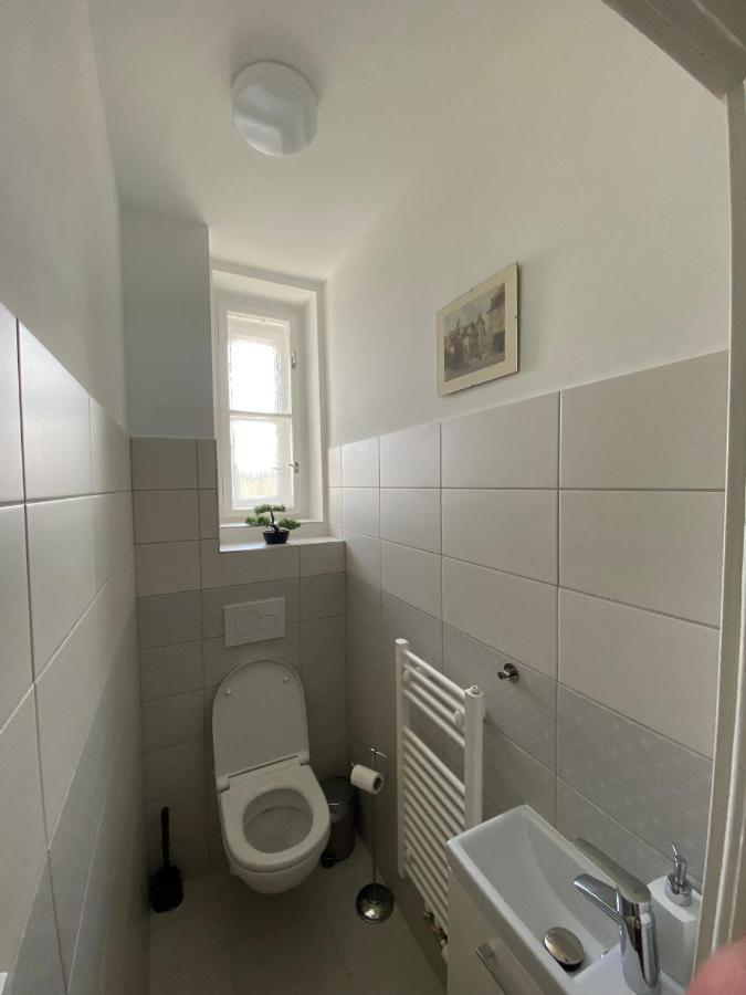 Appartamento Apartman Xaveriova Praga Esterno foto